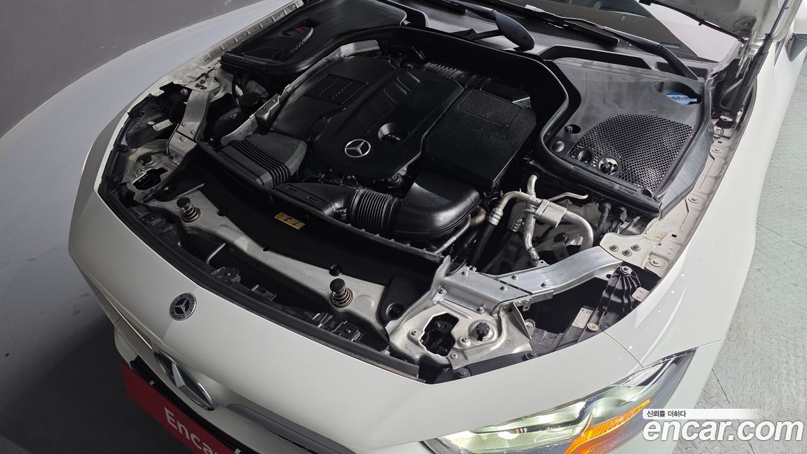 Mercedes-Benz CLS-Class 2020