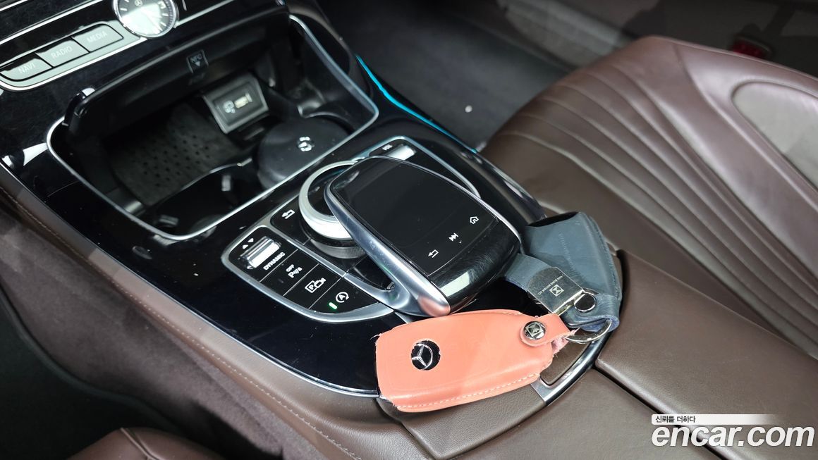 Mercedes-Benz CLS-Class 2020