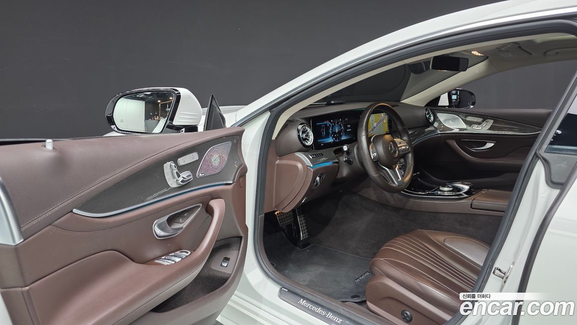 Mercedes-Benz CLS-Class 2020