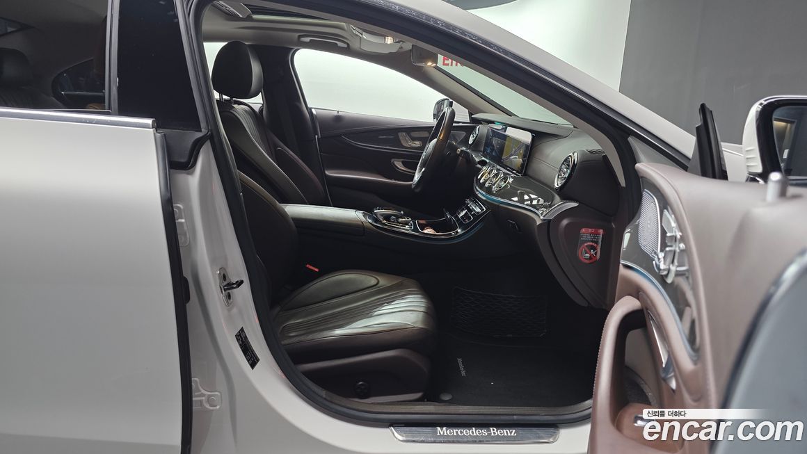 Mercedes-Benz CLS-Class 2020