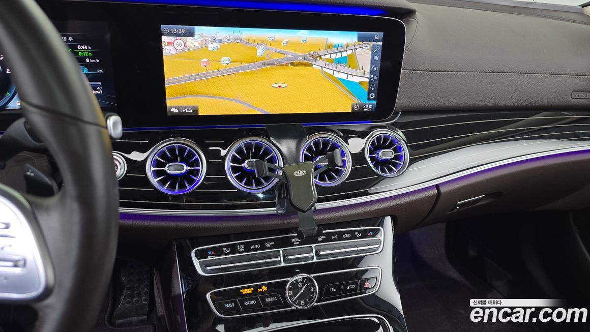 Mercedes-Benz CLS-Class 2019