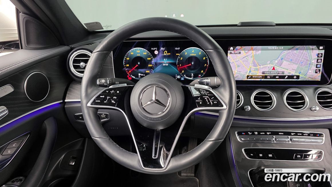 Mercedes-Benz E-Class 2023