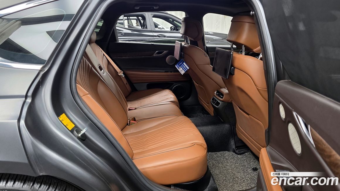 Genesis G80 2021