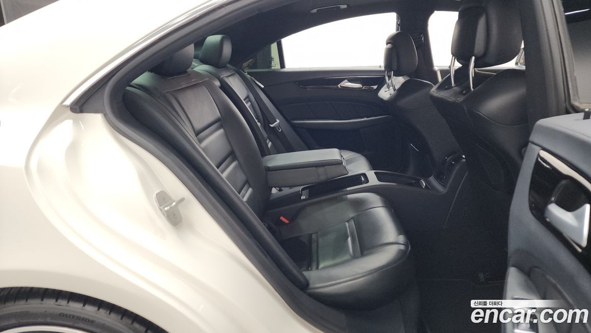 Mercedes-Benz CLS-Class 2015