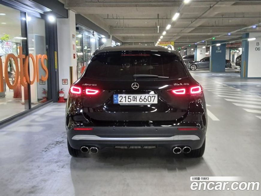 Mercedes-Benz GLA-Class 2023