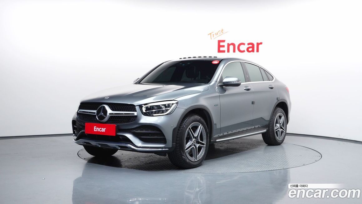 Mercedes-Benz GLC-Class 2021