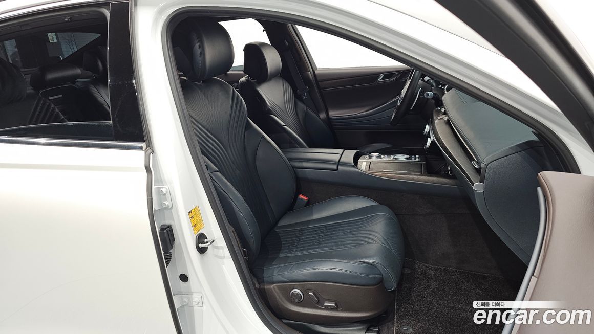 Genesis G80 2021