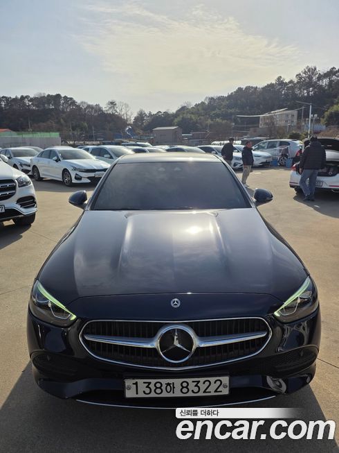 Mercedes-Benz C-Class 2022