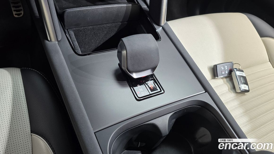 Land Rover Discovery Sport 2024