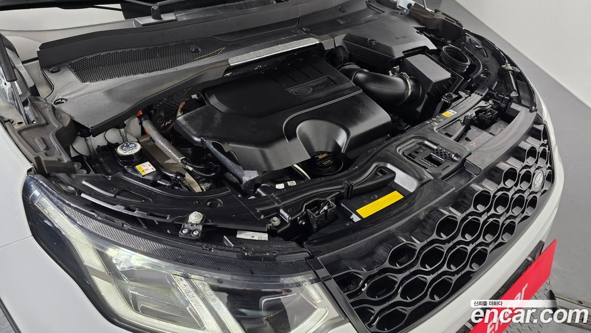Land Rover Discovery Sport 2024