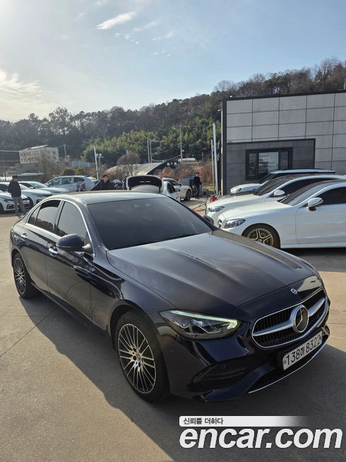 Mercedes-Benz C-Class 2022