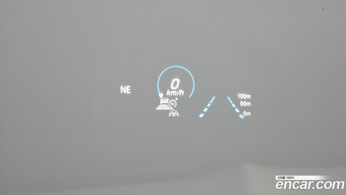 Mercedes-Benz EQB 2023