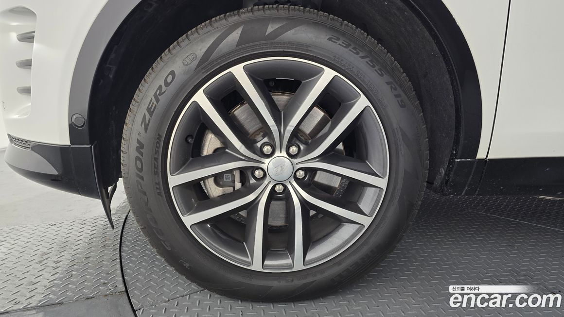 Land Rover Discovery Sport 2024