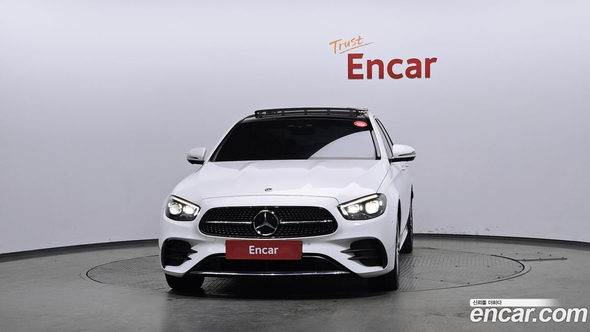 Mercedes-Benz E-Class 2021