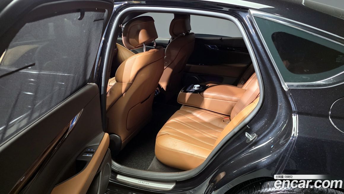 Genesis G80 2023