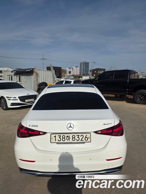 Mercedes-Benz C-Class 2022