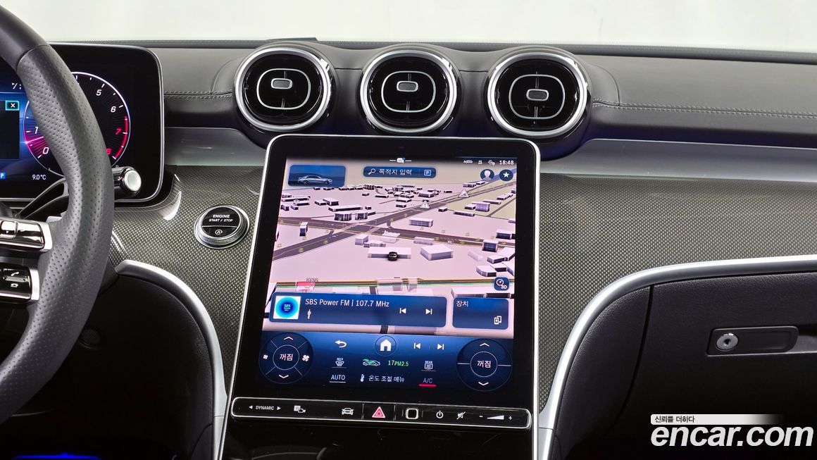 Mercedes-Benz C-Class 2024