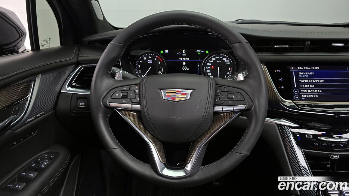 Cadillac XT6 2023