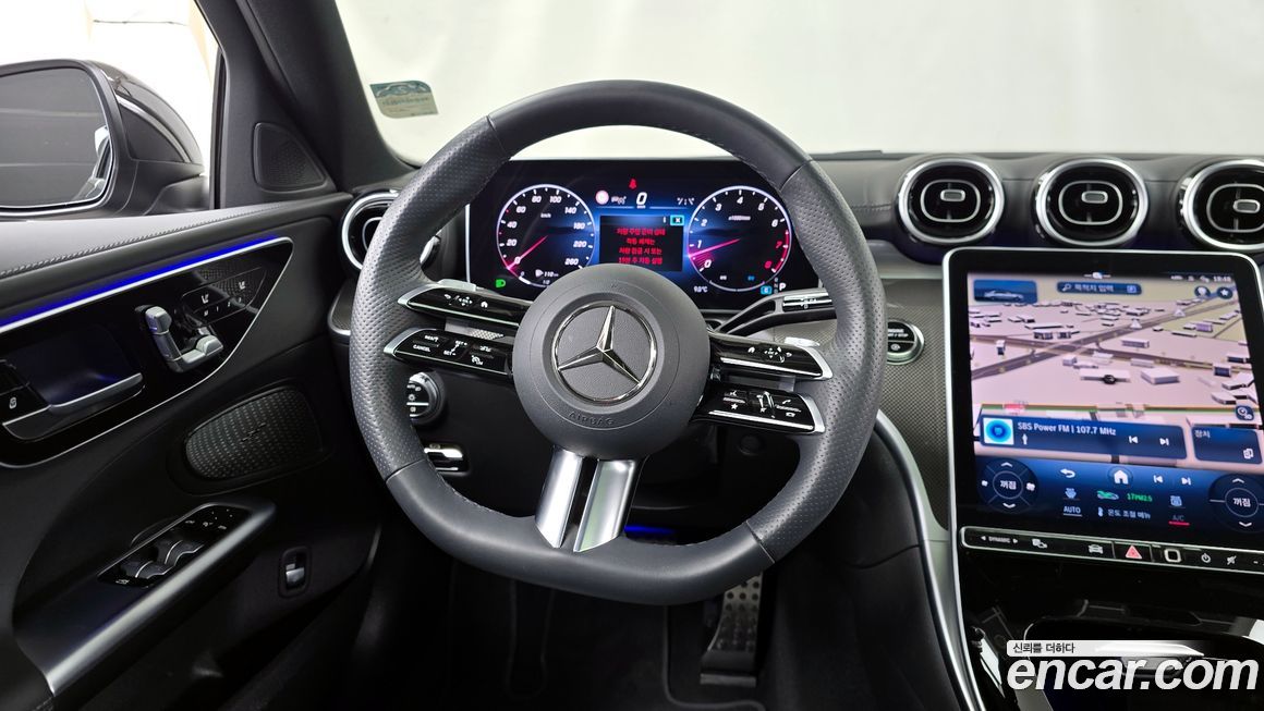 Mercedes-Benz C-Class 2024