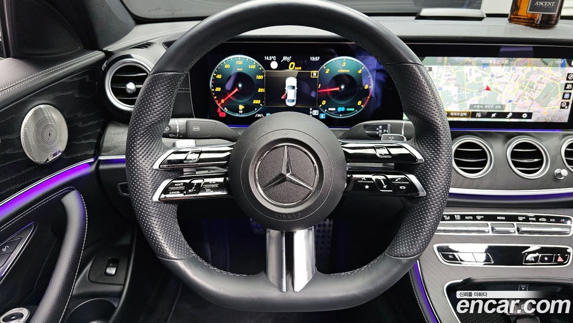 Mercedes-Benz E-Class 2022