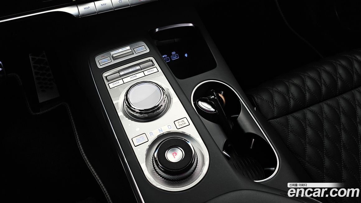 Genesis GV70 2022