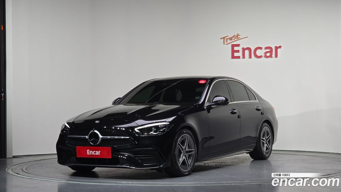 Mercedes-Benz C-Class 2024