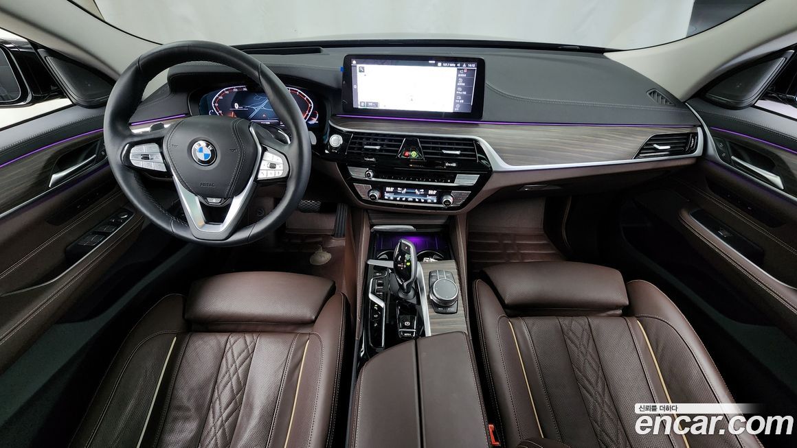 BMW Gran Turismo 2023