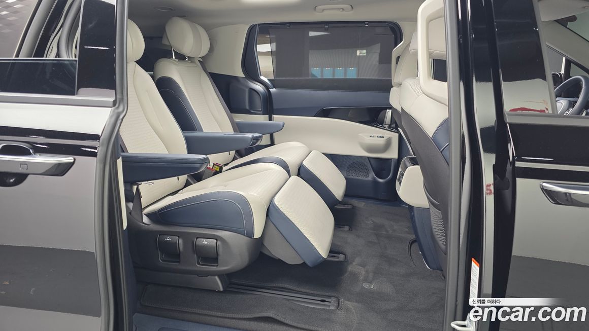 Kia Canival 2024