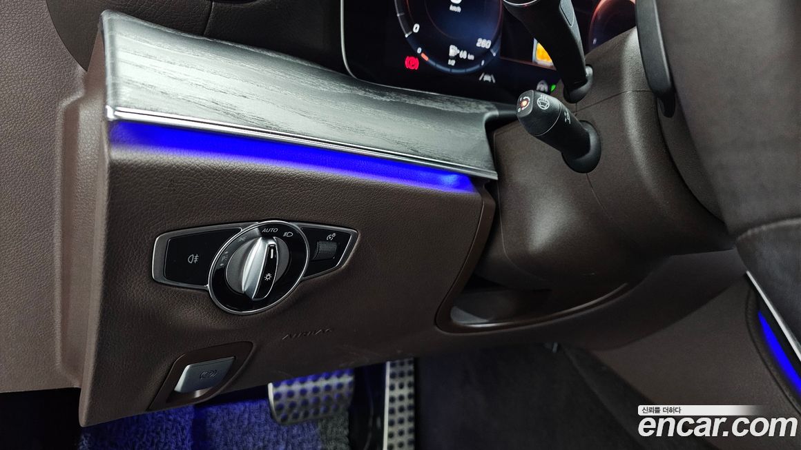 Mercedes-Benz CLS-Class 2021