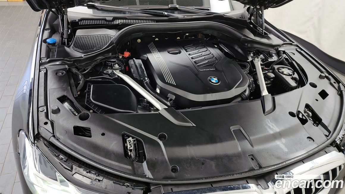 BMW Gran Turismo 2023