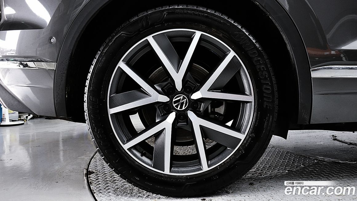 Volkswagen Touareg 2021