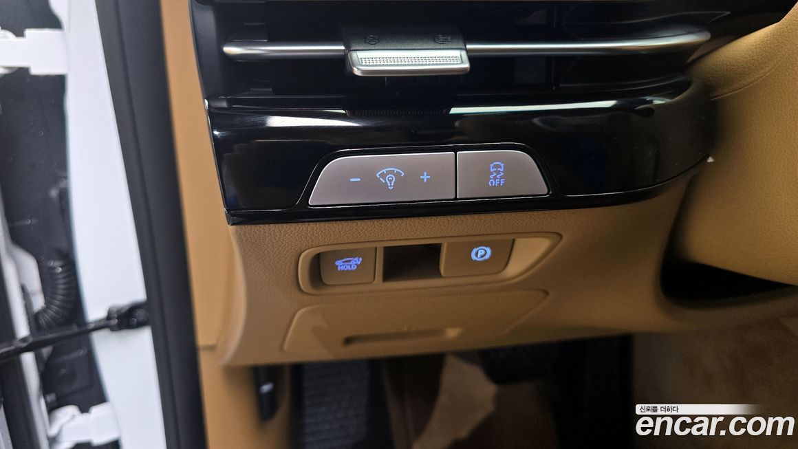Genesis G80 2025