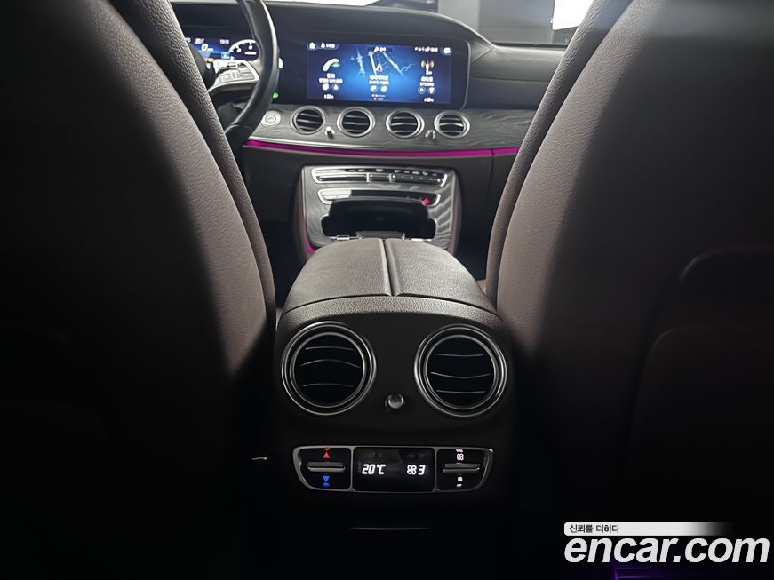 Mercedes-Benz E-Class 2023