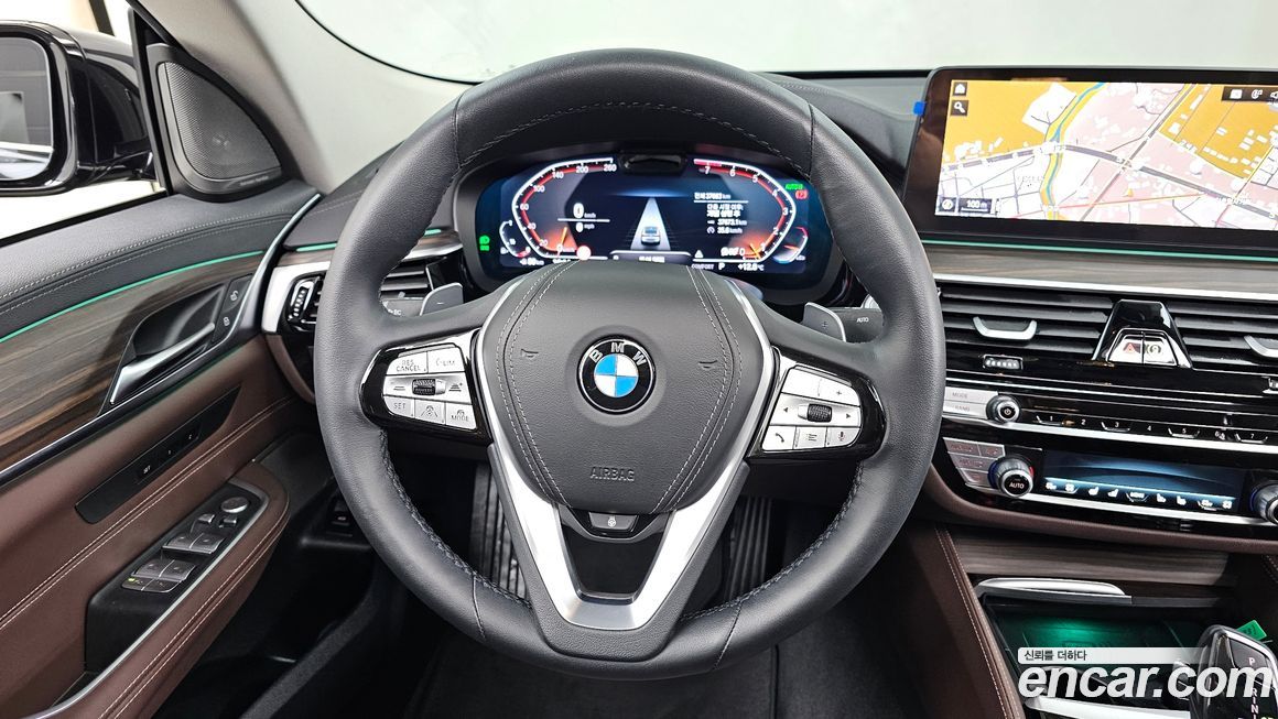 BMW Gran Turismo 2023