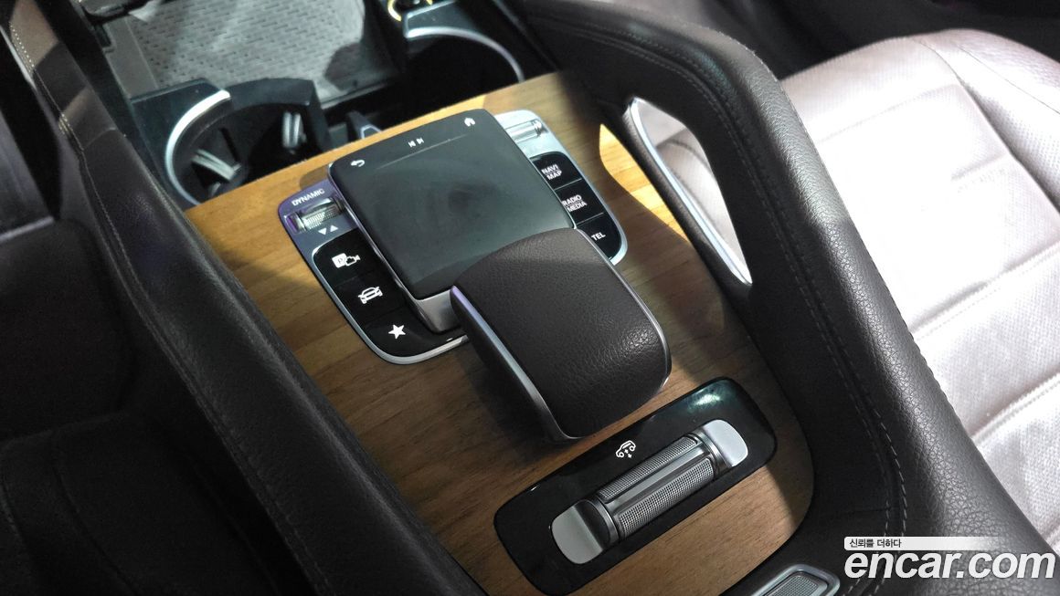 Mercedes-Benz GLE-Class 2019