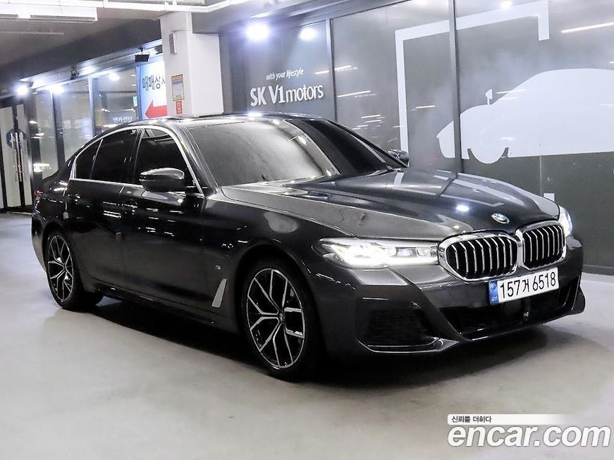 BMW 5-Series 2022