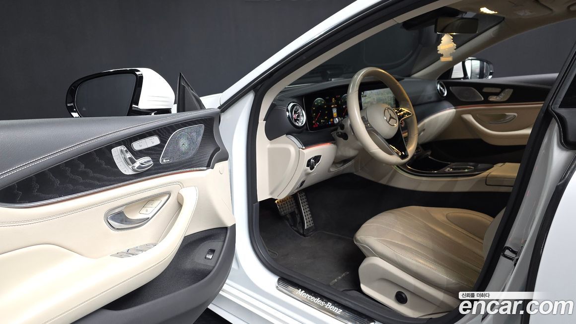 Mercedes-Benz CLS-Class 2023