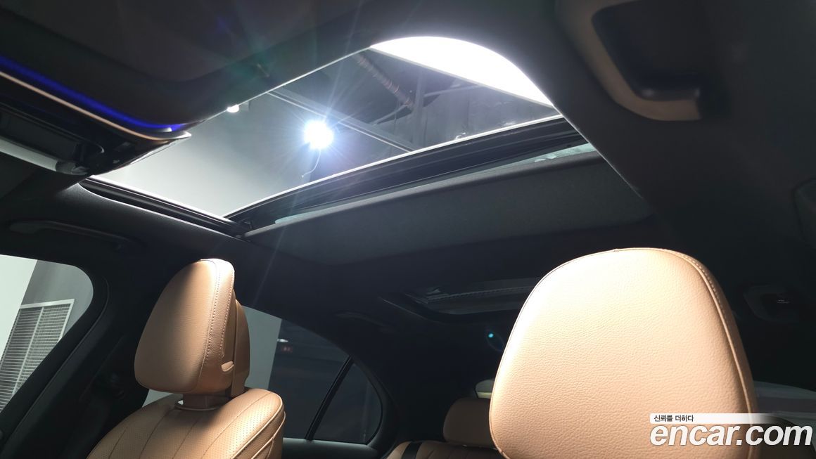 Mercedes-Benz E-Class 2025