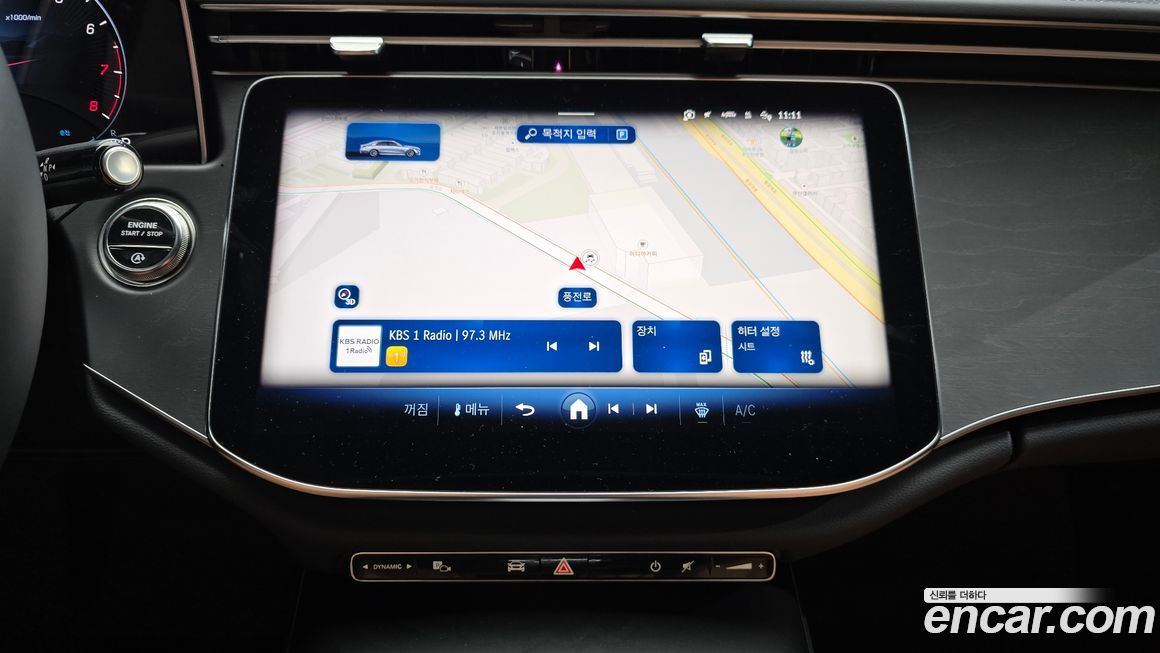 Mercedes-Benz E-Class 2025