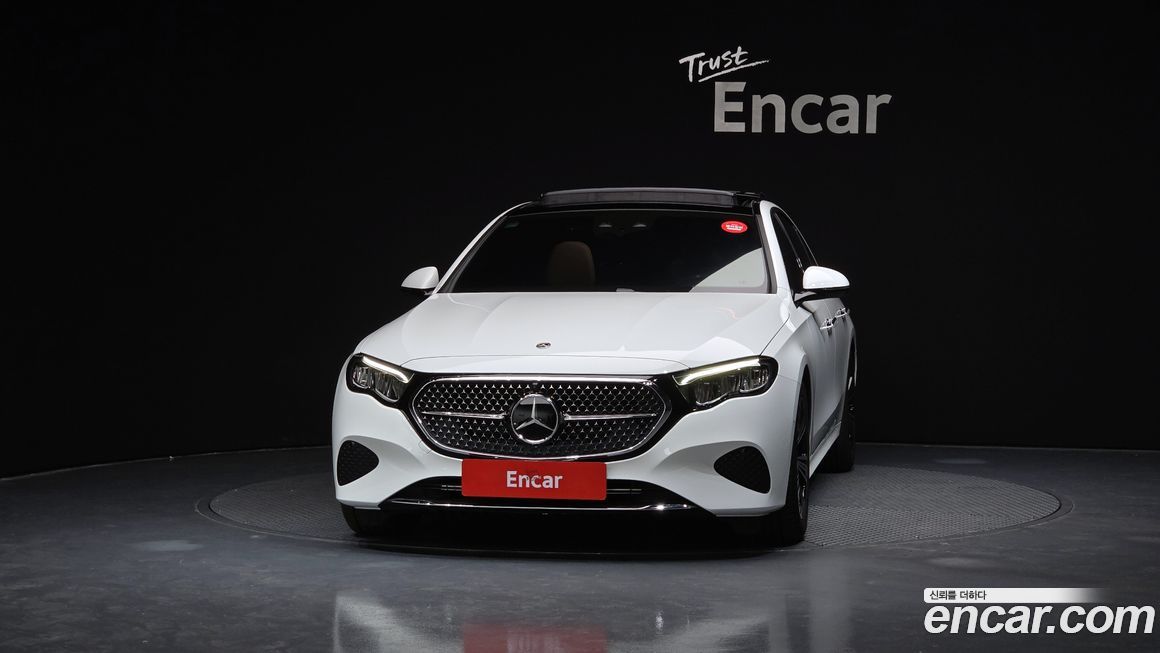 Mercedes-Benz E-Class 2025
