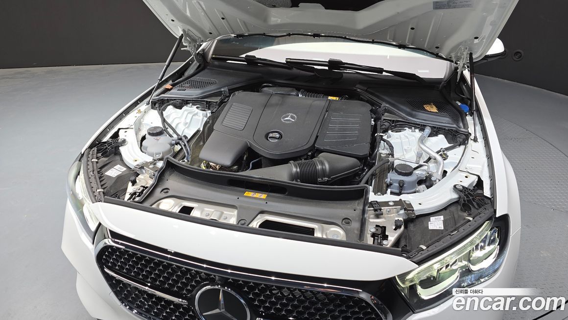 Mercedes-Benz E-Class 2025