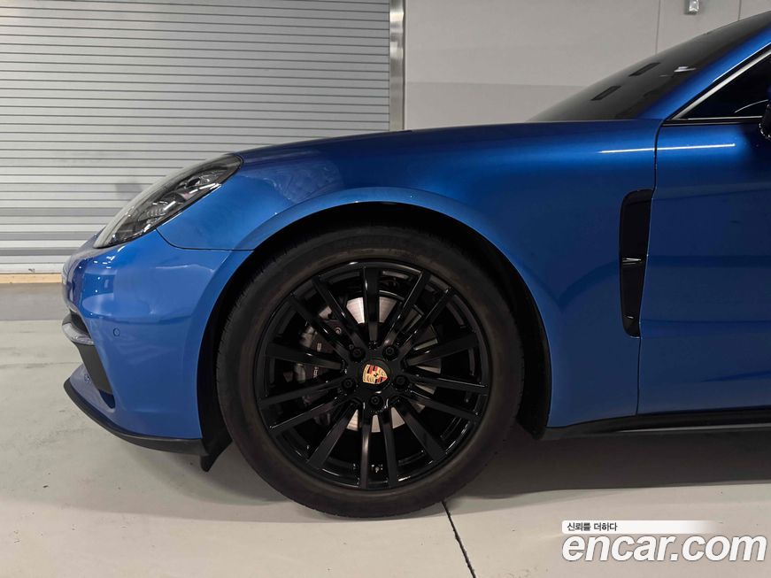 Porsche Panamera 2018