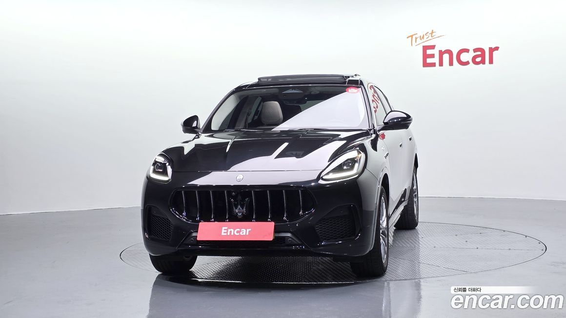 Maserati Grecale 2023