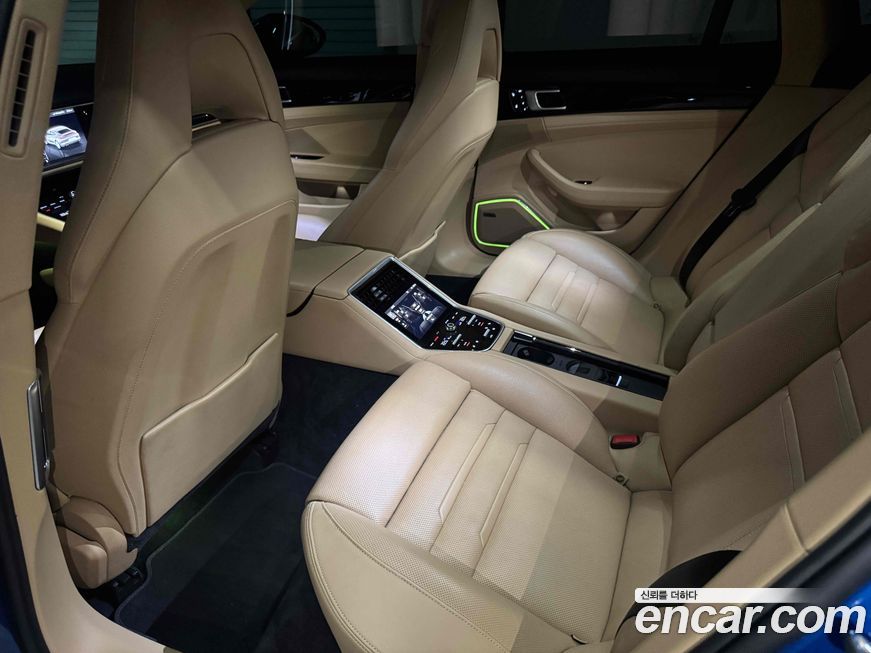Porsche Panamera 2018