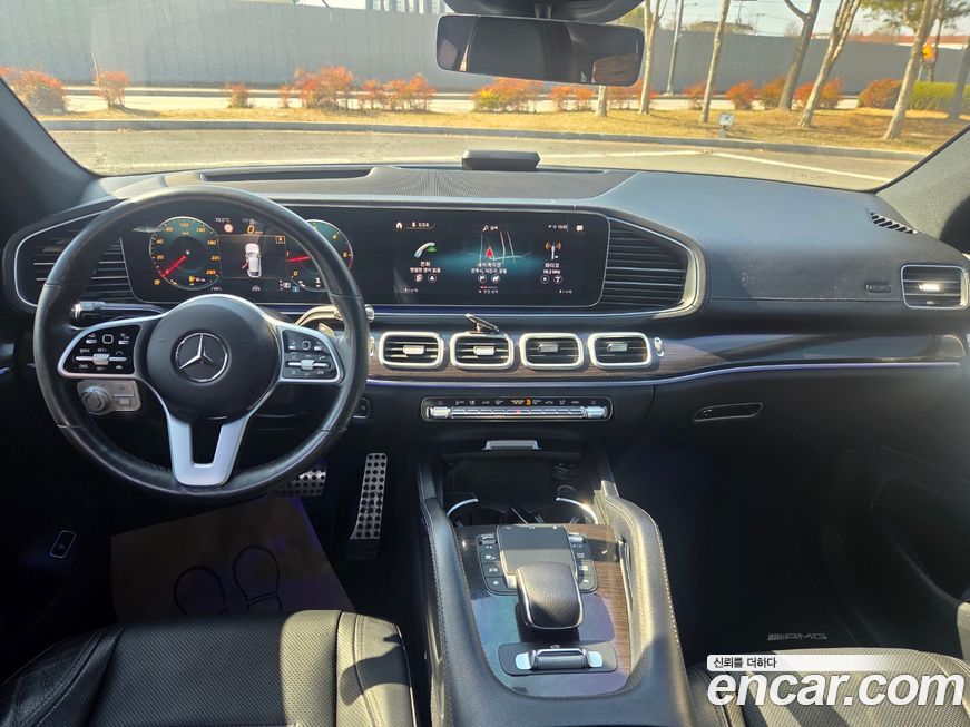 Mercedes-Benz GLE-Class 2021