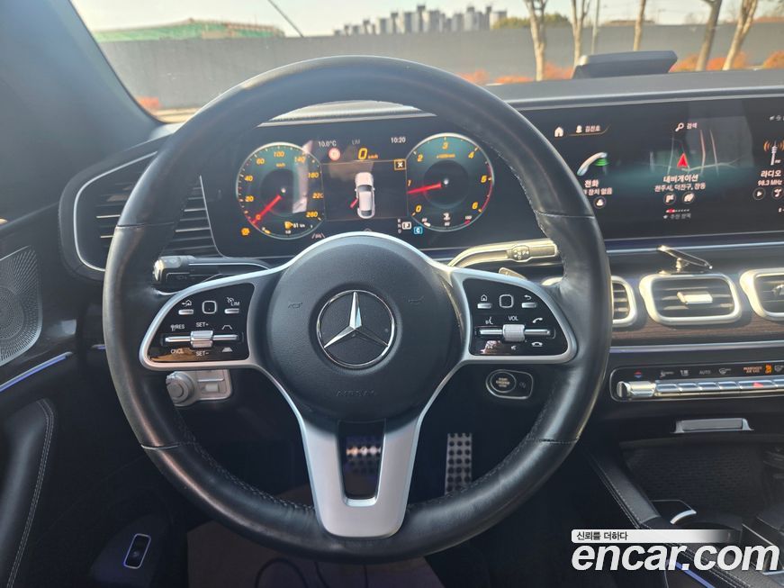 Mercedes-Benz GLE-Class 2021