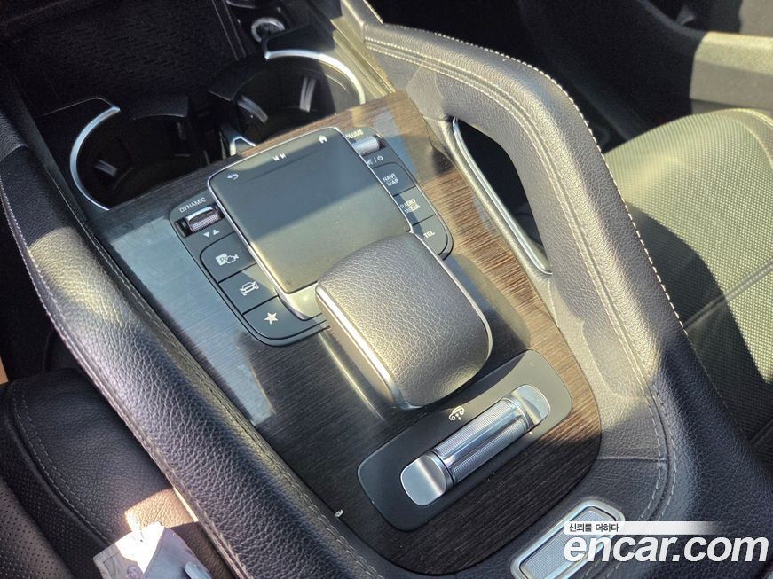 Mercedes-Benz GLE-Class 2021