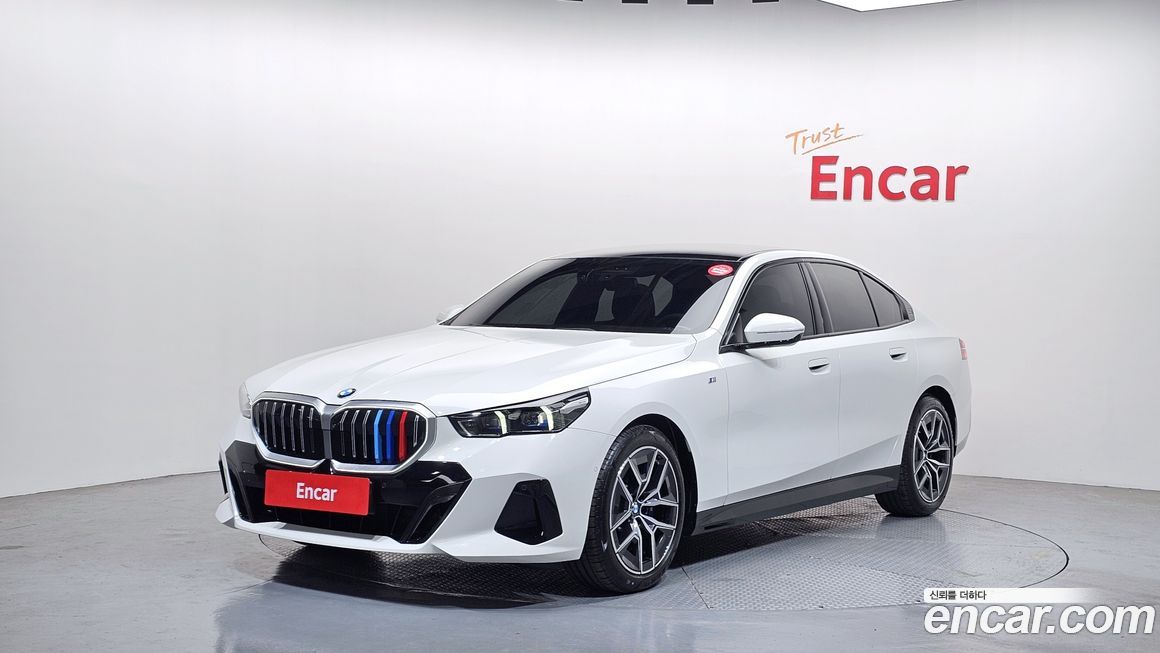BMW 5-Series 2025