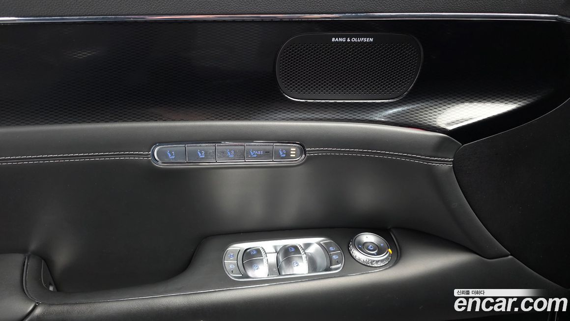 Genesis G90 2023