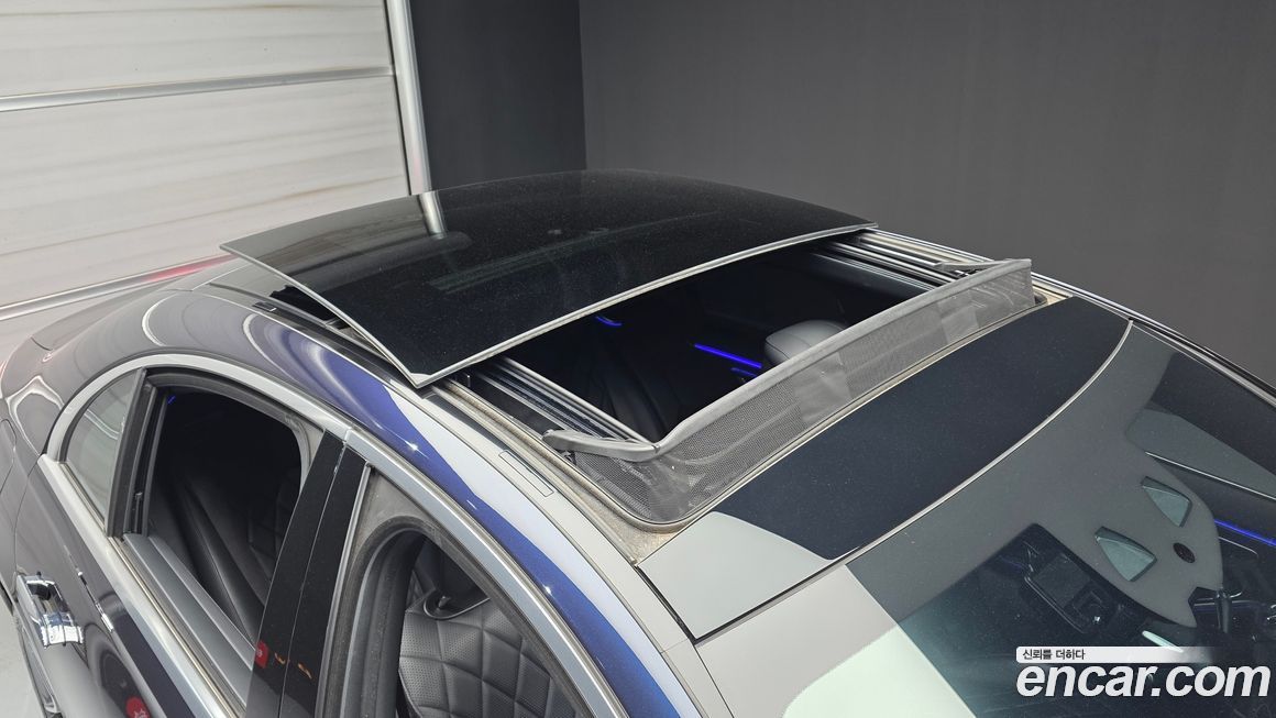 Mercedes-Benz S-Class 2022